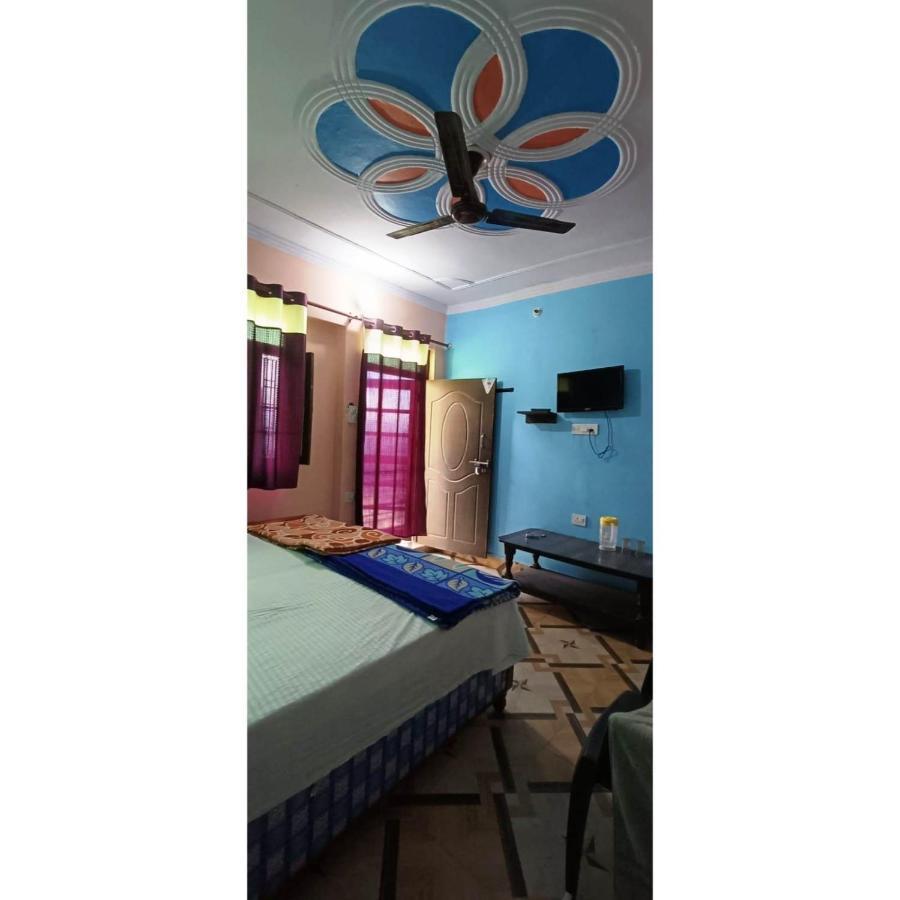 Astha Guest House Gopeshwar Ngoại thất bức ảnh