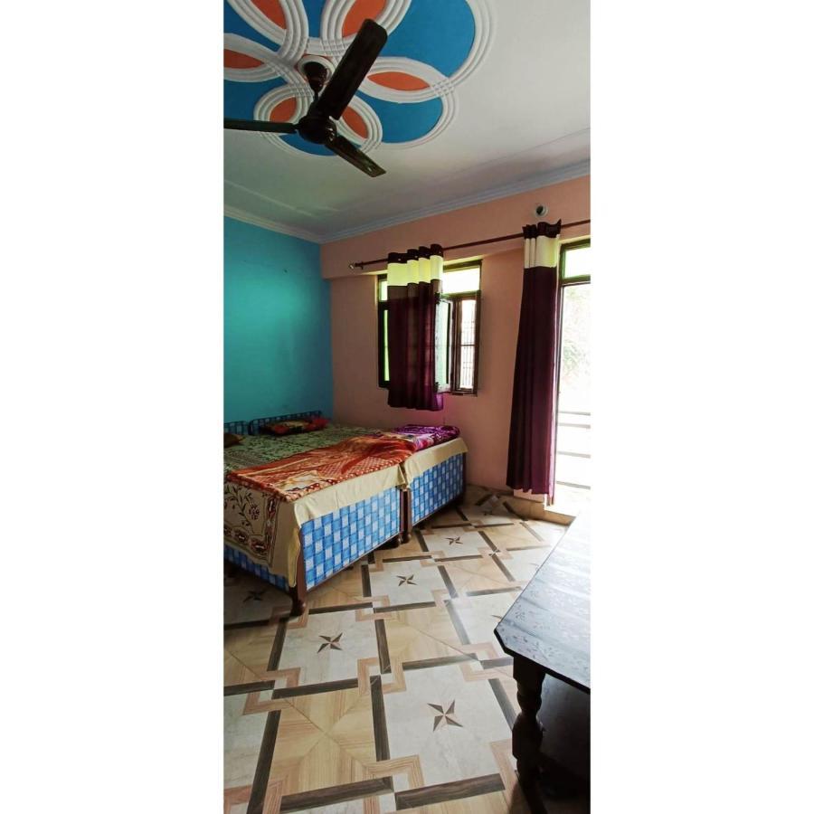 Astha Guest House Gopeshwar Ngoại thất bức ảnh