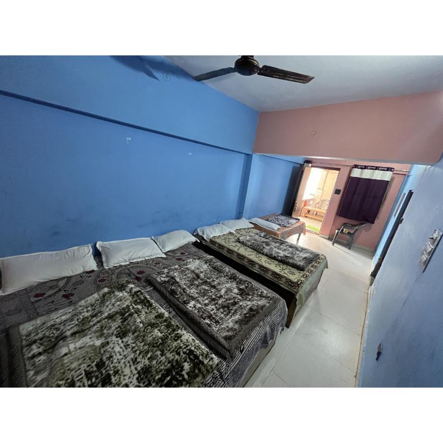 Astha Guest House Gopeshwar Ngoại thất bức ảnh