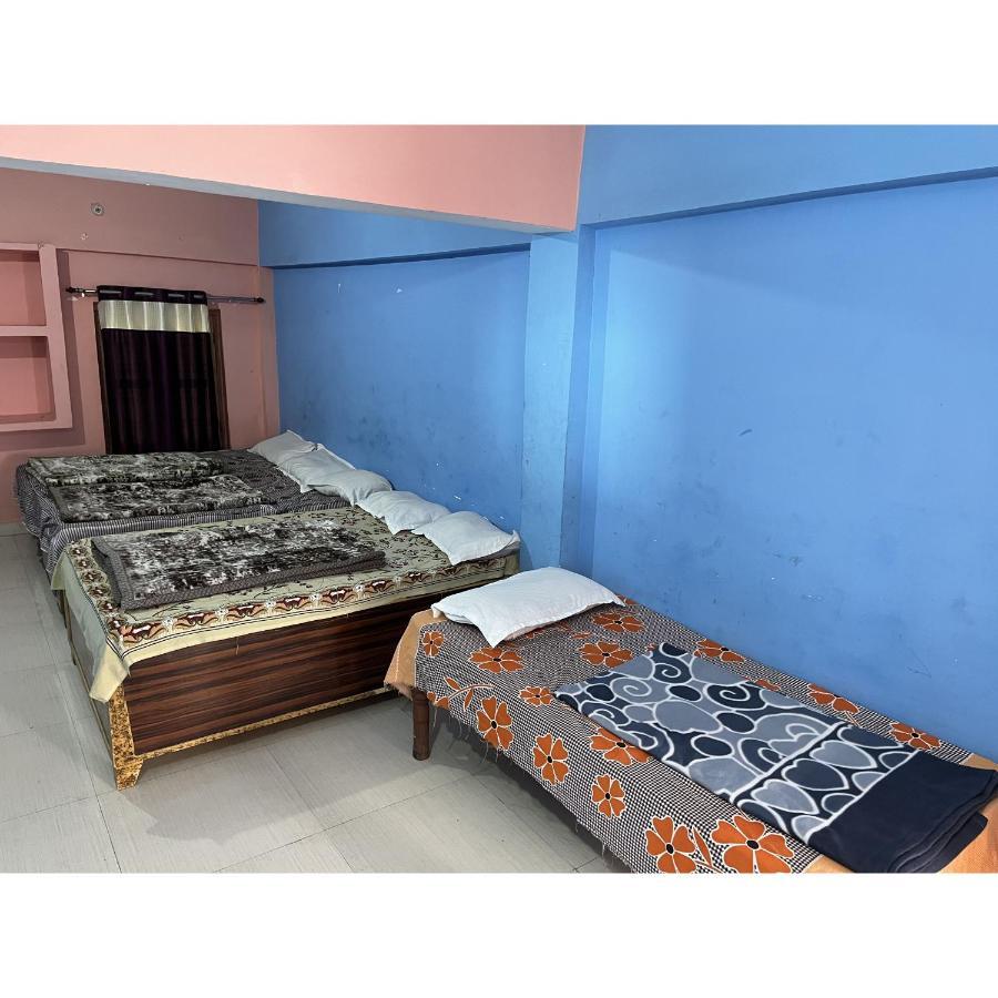 Astha Guest House Gopeshwar Ngoại thất bức ảnh